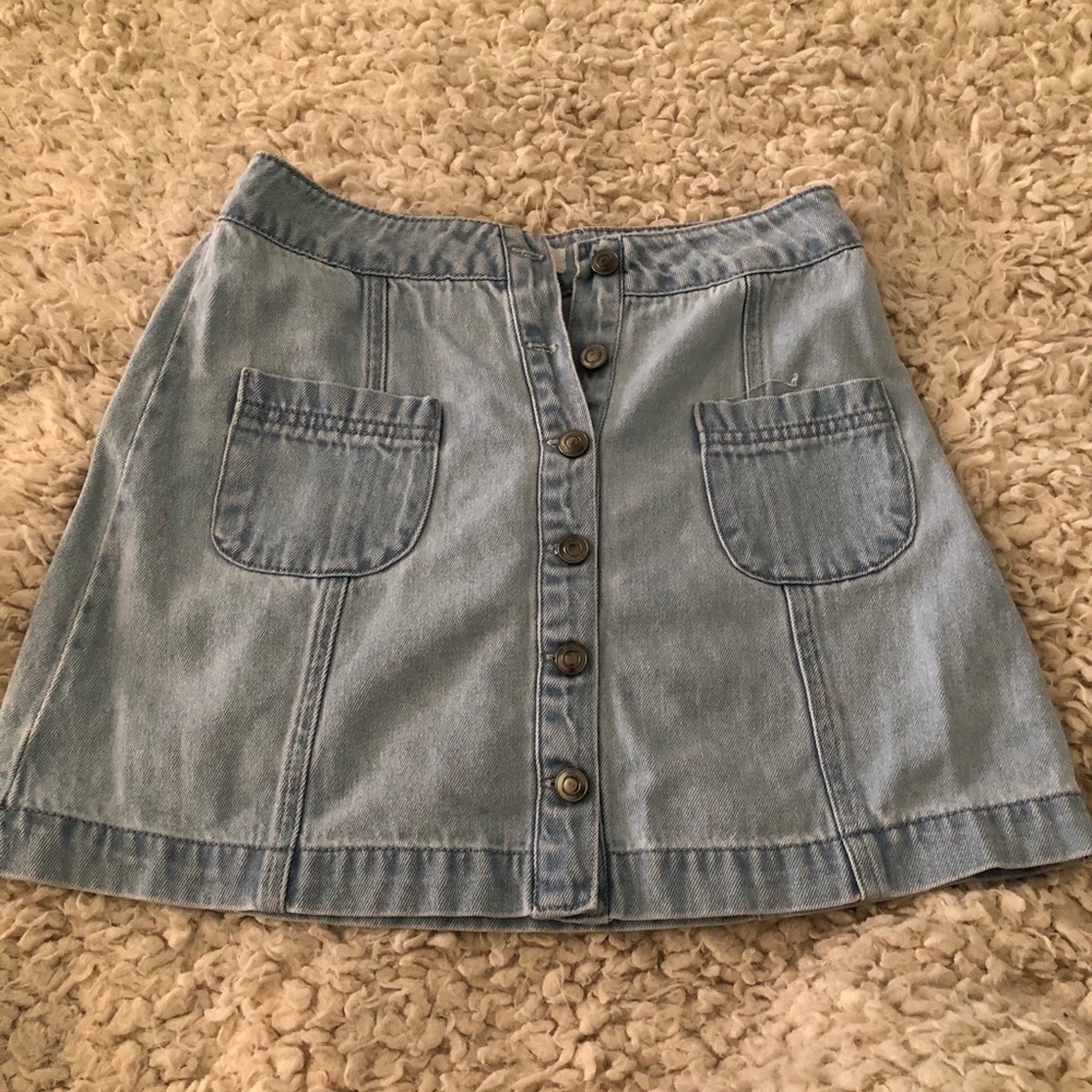 Forever 21 denim button mini skirt